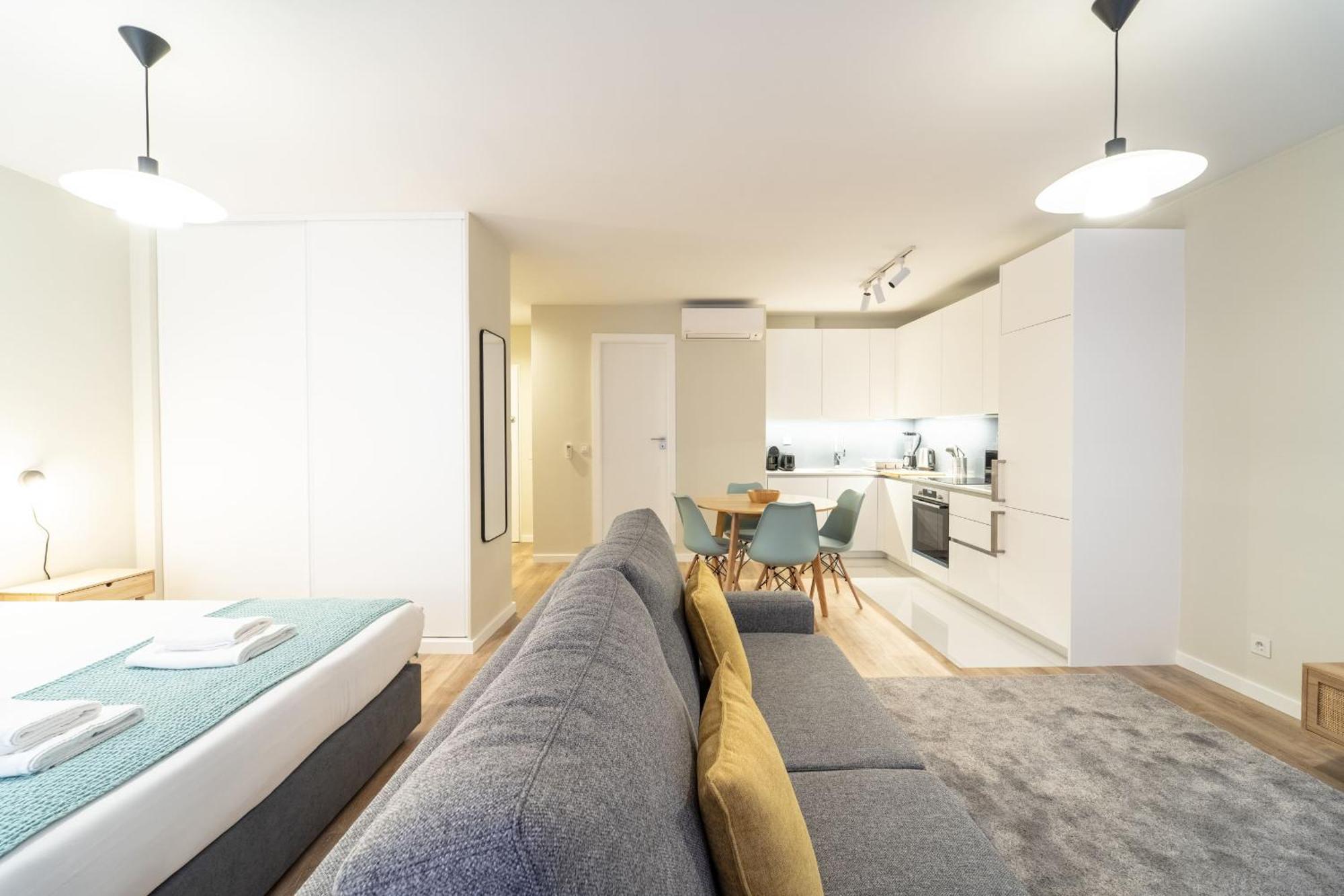 בראגה On The Square Studio - City Center By House And People מראה חיצוני תמונה